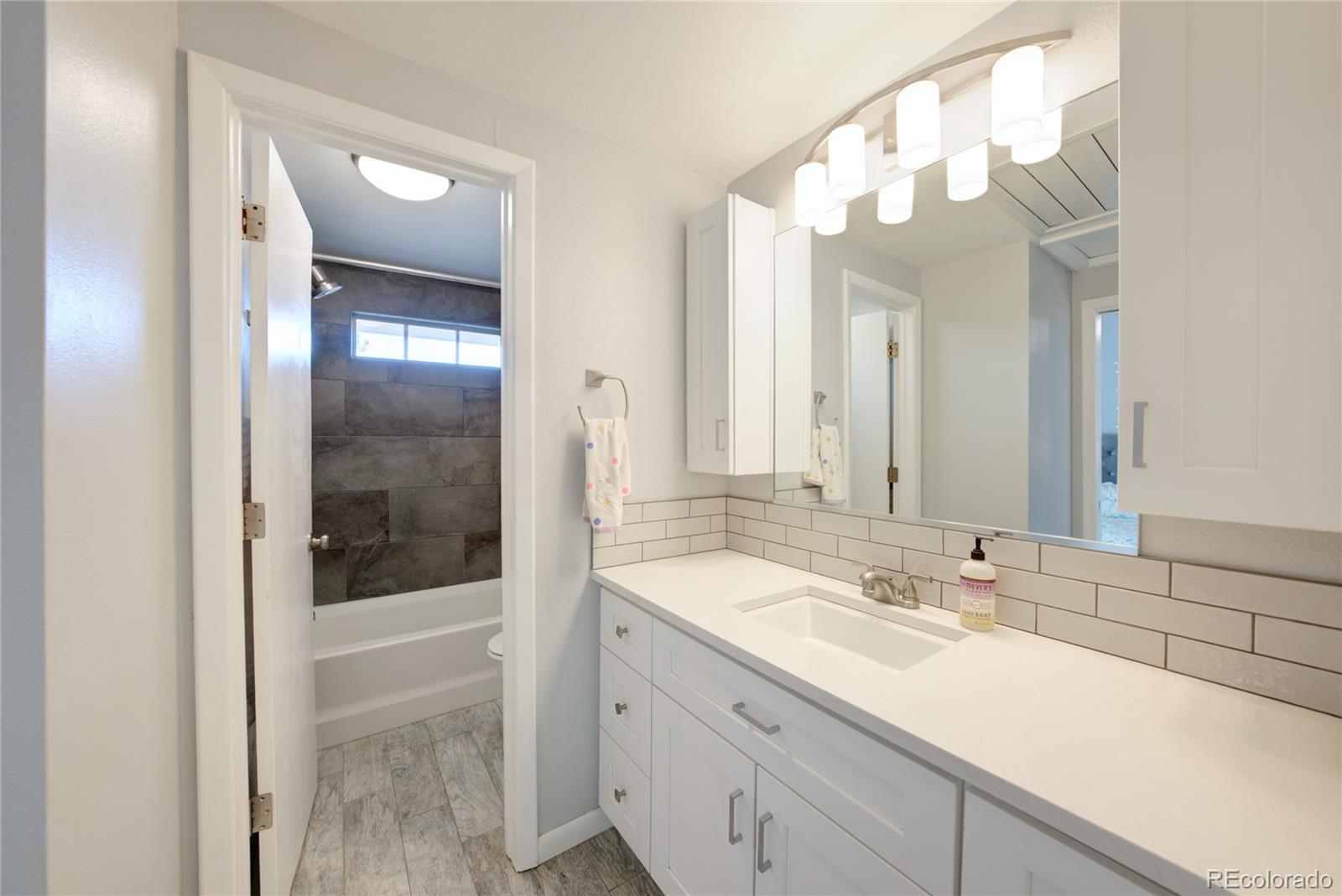 MLS Image #11 for 2020 s hannibal way,aurora, Colorado