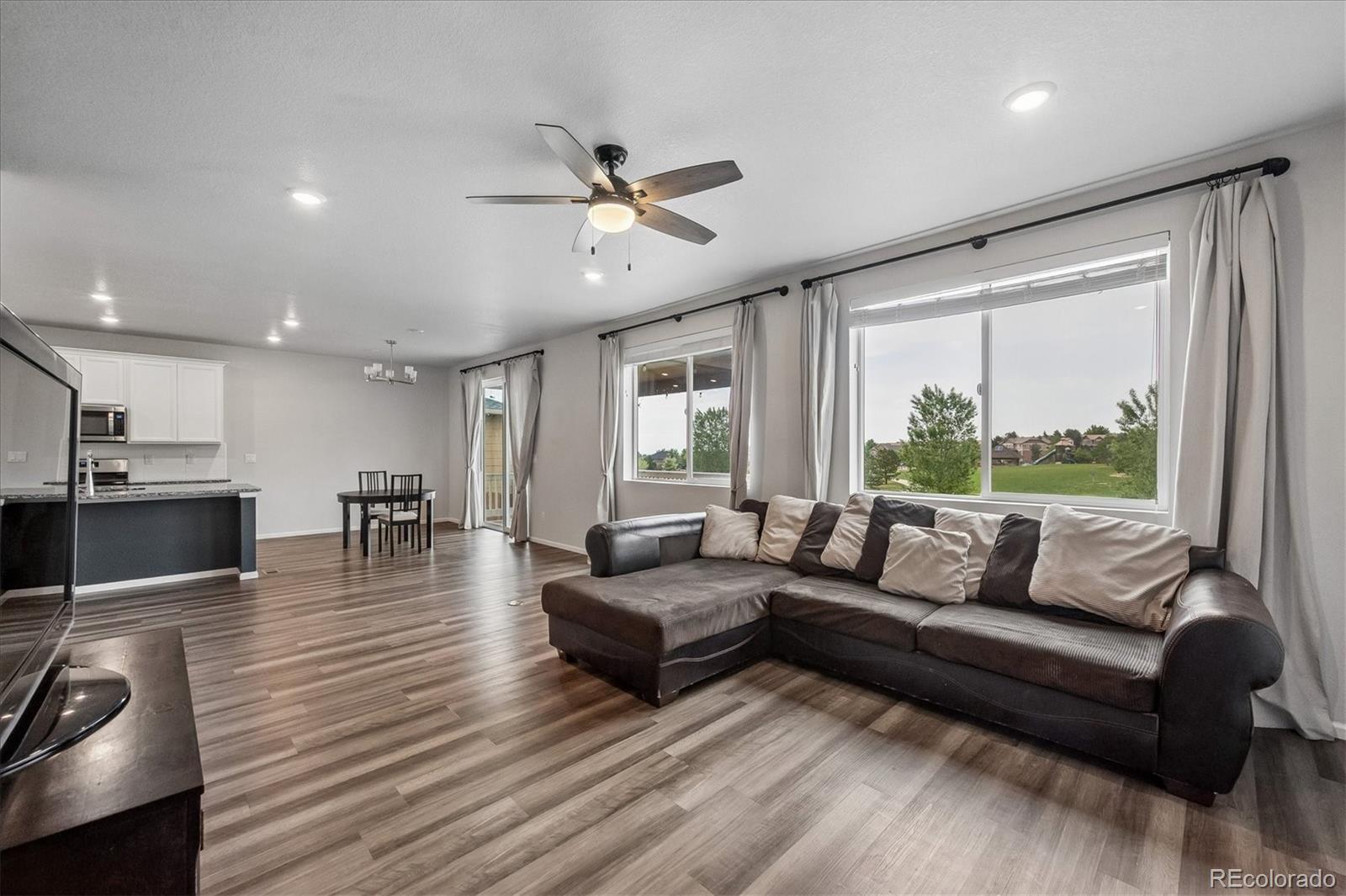 MLS Image #10 for 4126 s netherland circle,aurora, Colorado