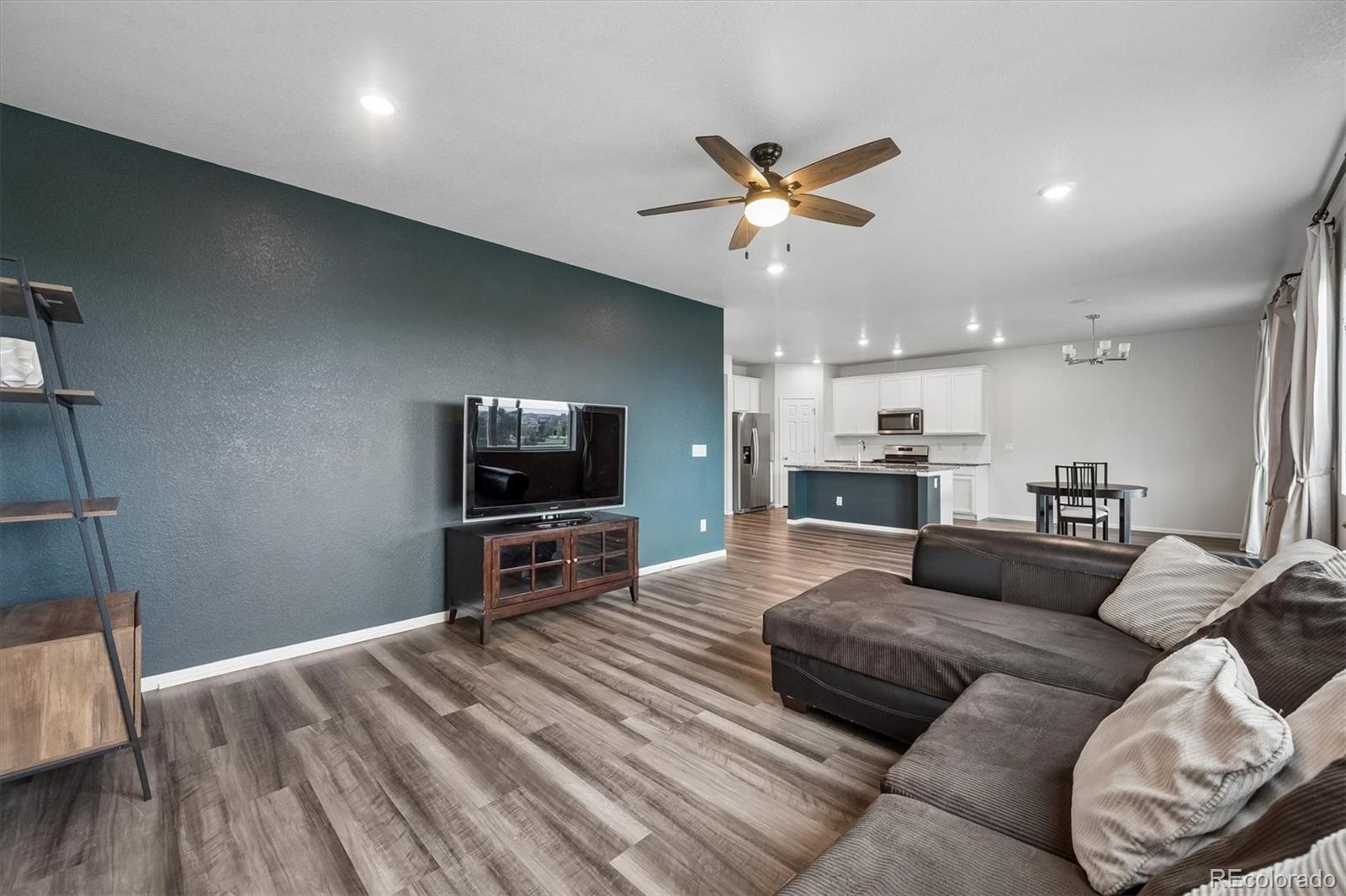 MLS Image #11 for 4126 s netherland circle,aurora, Colorado