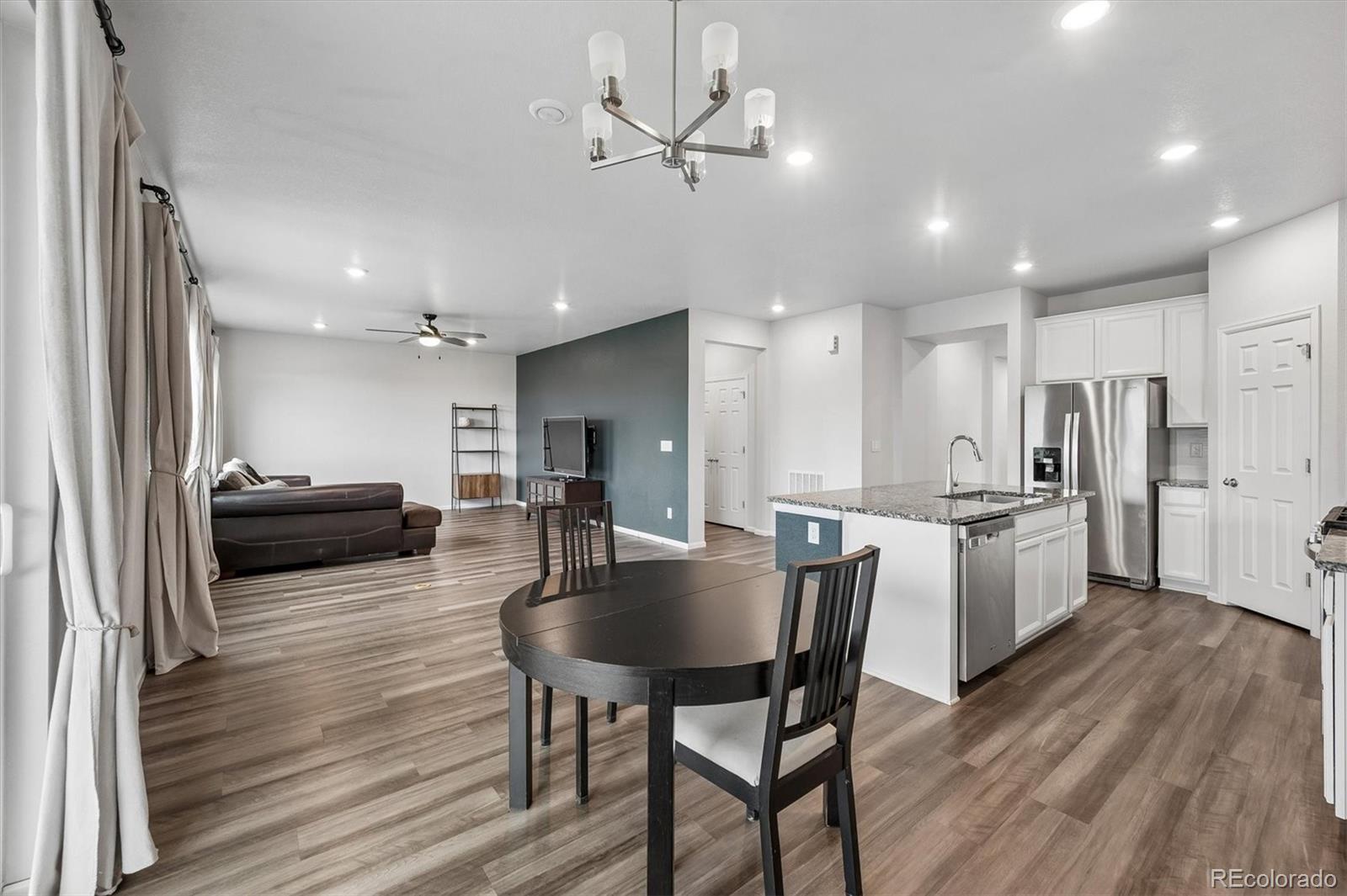 MLS Image #7 for 4126 s netherland circle,aurora, Colorado