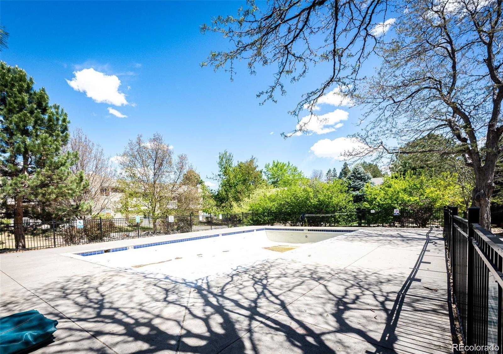 MLS Image #12 for 4400 s quebec street,denver, Colorado