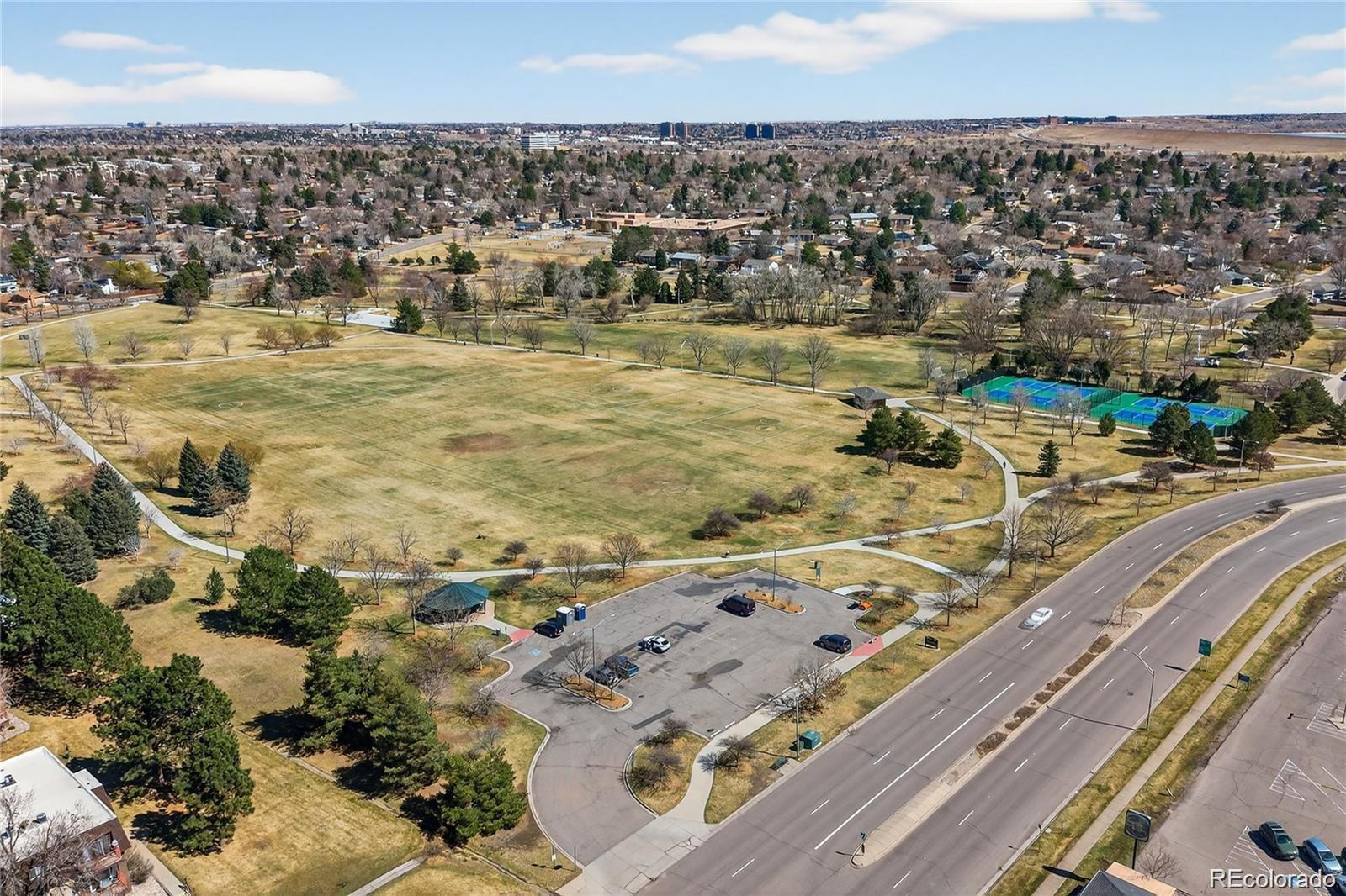 MLS Image #16 for 4400 s quebec street,denver, Colorado