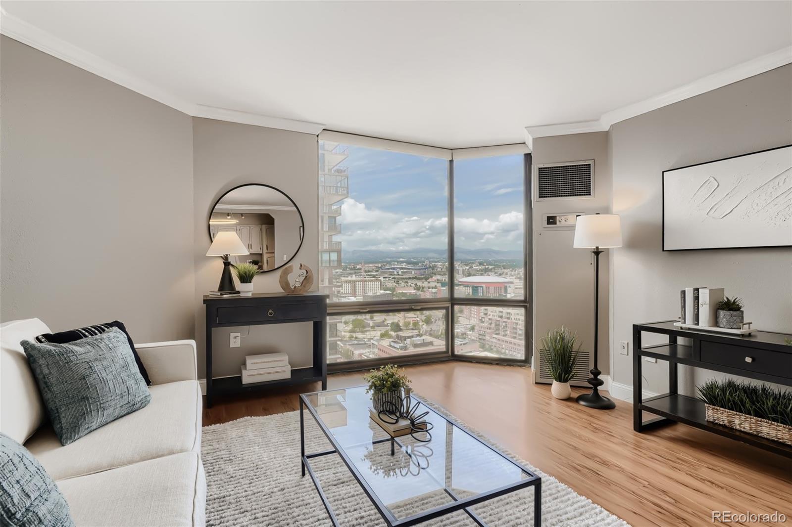 MLS Image #3 for 1625  larimer street,denver, Colorado