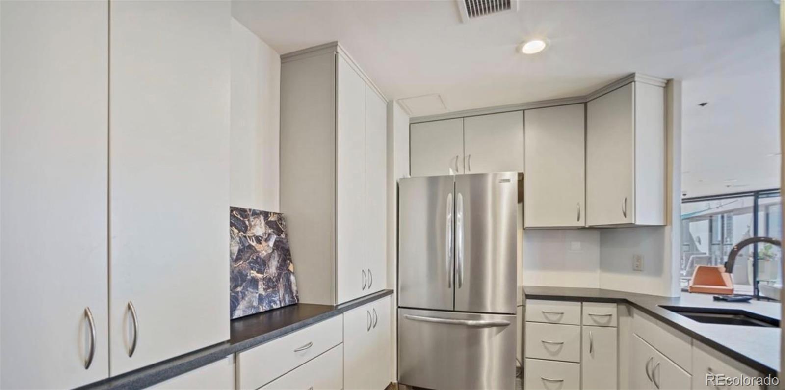 MLS Image #30 for 1625  larimer street,denver, Colorado