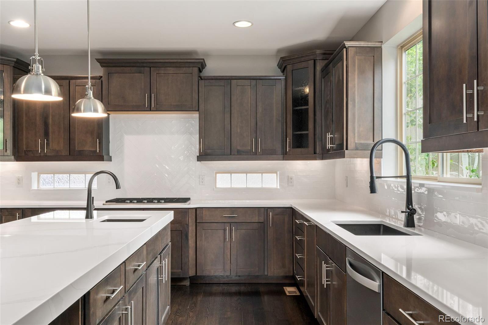 MLS Image #12 for 2243 s juniper street,denver, Colorado