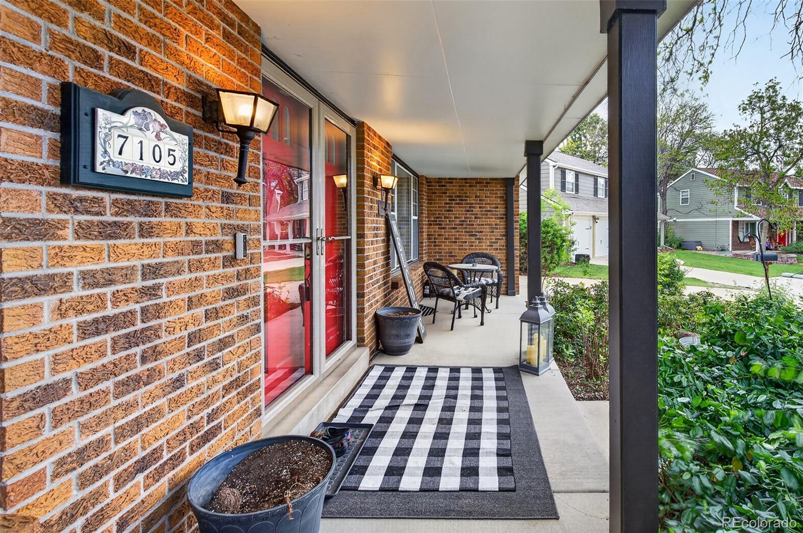 MLS Image #5 for 7105 s hudson circle,centennial, Colorado