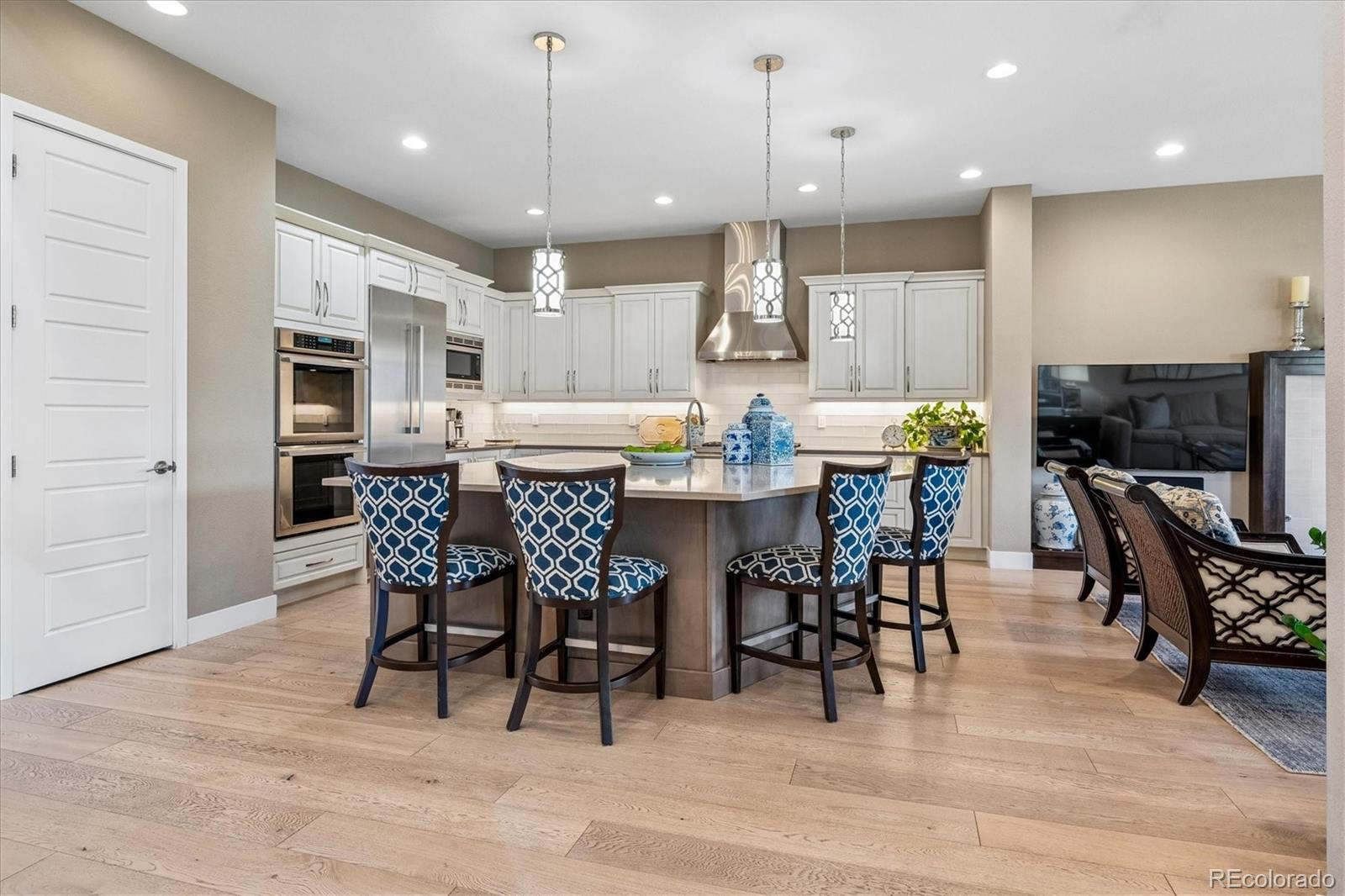 MLS Image #9 for 15440 w asbury avenue,lakewood, Colorado
