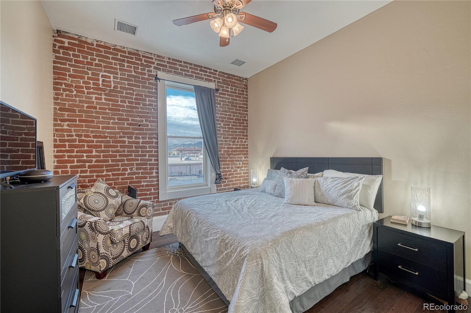MLS Image #10 for 139 w 1st street,salida, Colorado