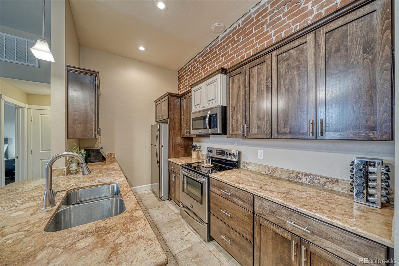 MLS Image #6 for 139 w 1st street,salida, Colorado