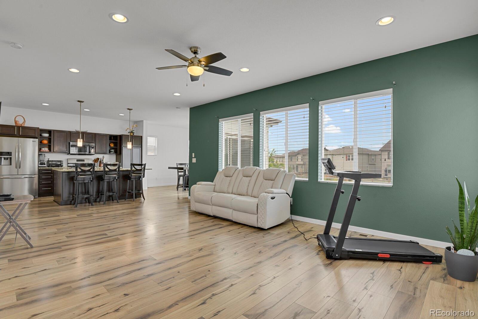 MLS Image #6 for 11081  richfield circle,commerce city, Colorado