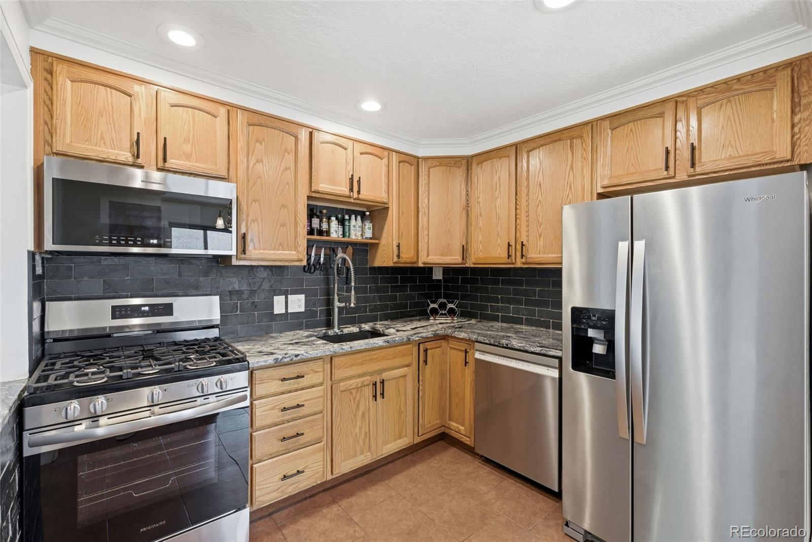 MLS Image #12 for 5655  nebraska way,denver, Colorado