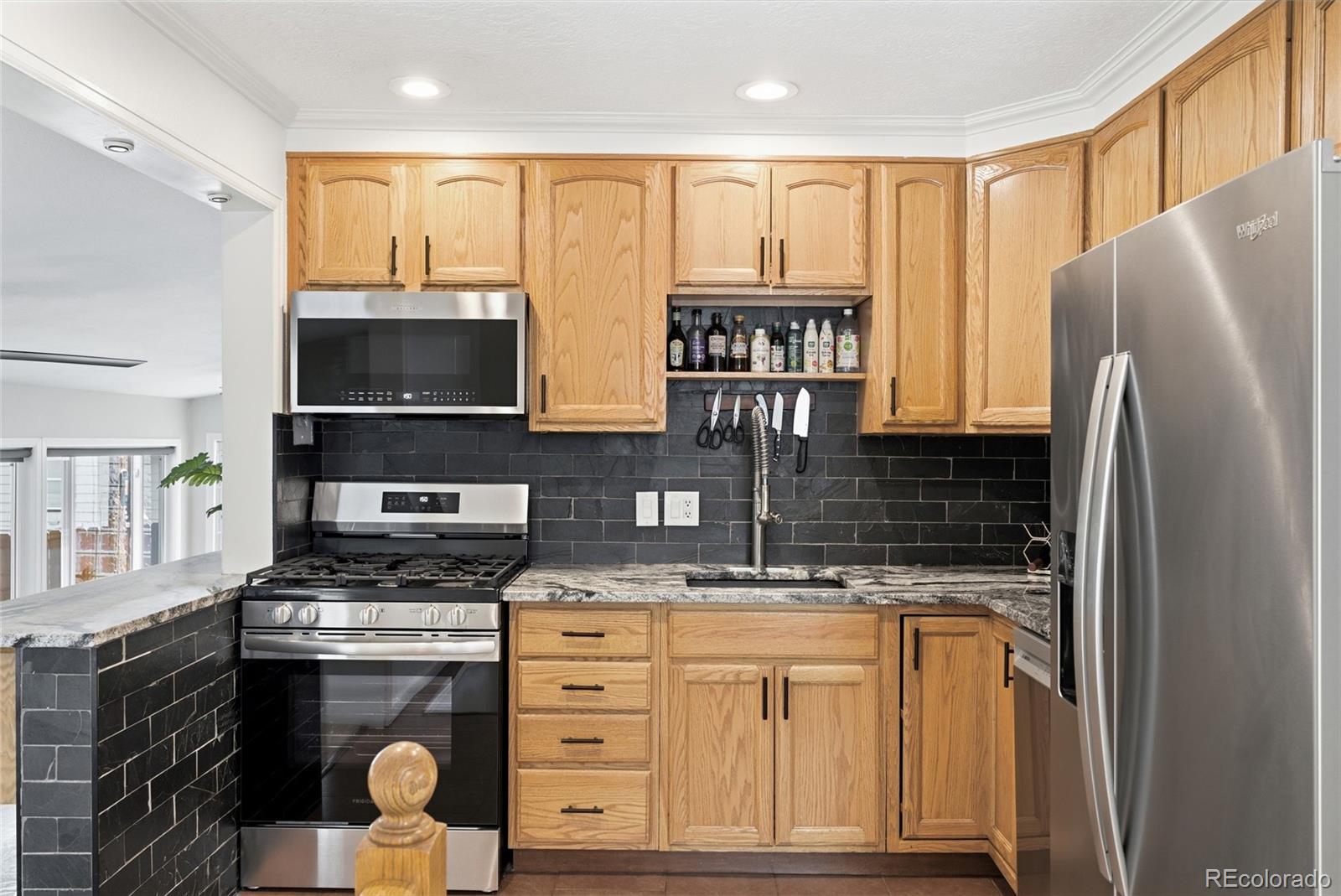 MLS Image #14 for 5655  nebraska way,denver, Colorado