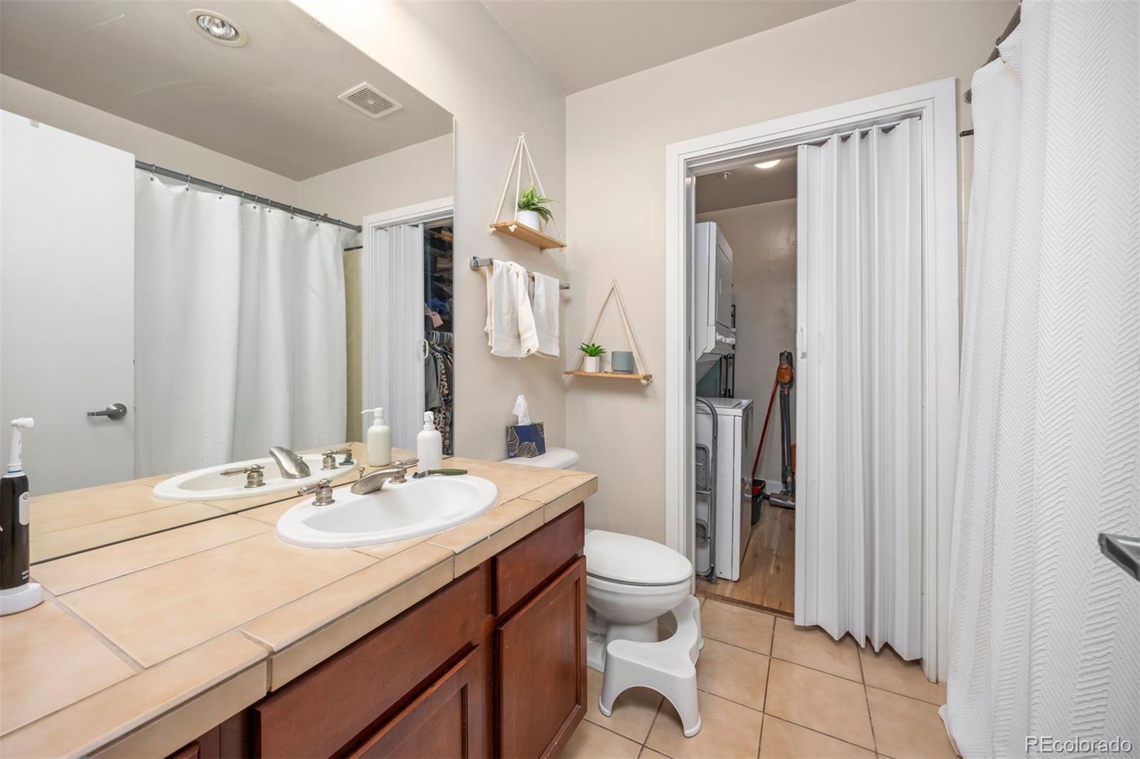 MLS Image #15 for 2441 n broadway ,denver, Colorado
