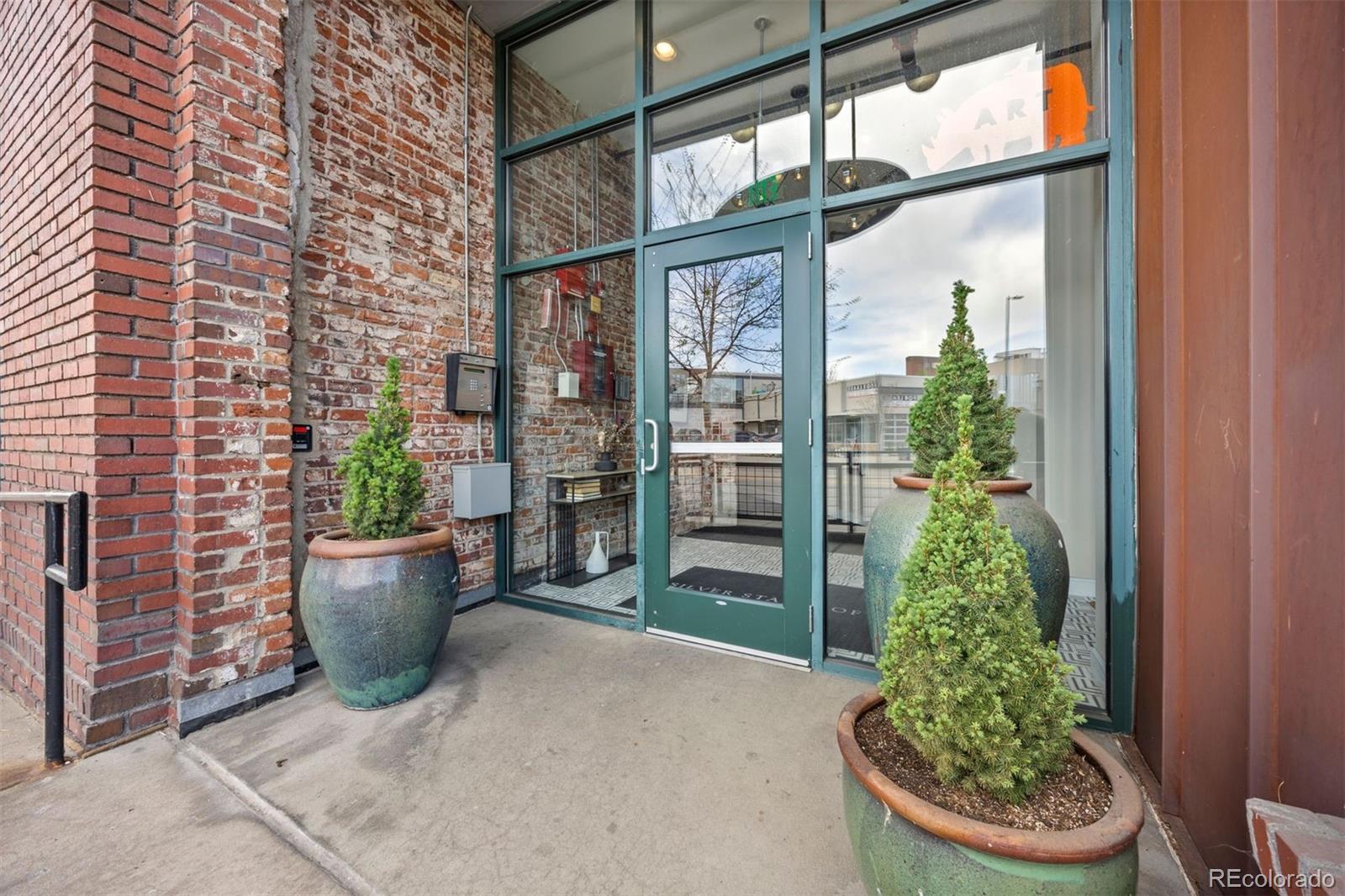 MLS Image #16 for 2441 n broadway ,denver, Colorado