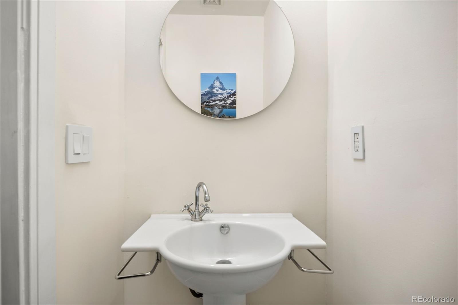 MLS Image #9 for 2441 n broadway ,denver, Colorado