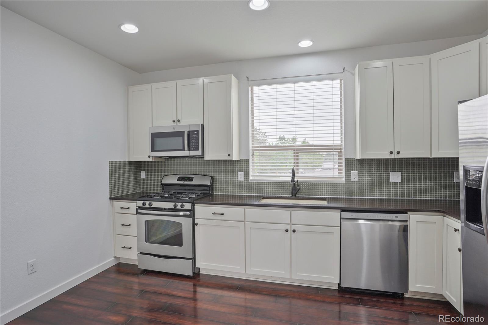 MLS Image #18 for 8226 e 24th drive,denver, Colorado
