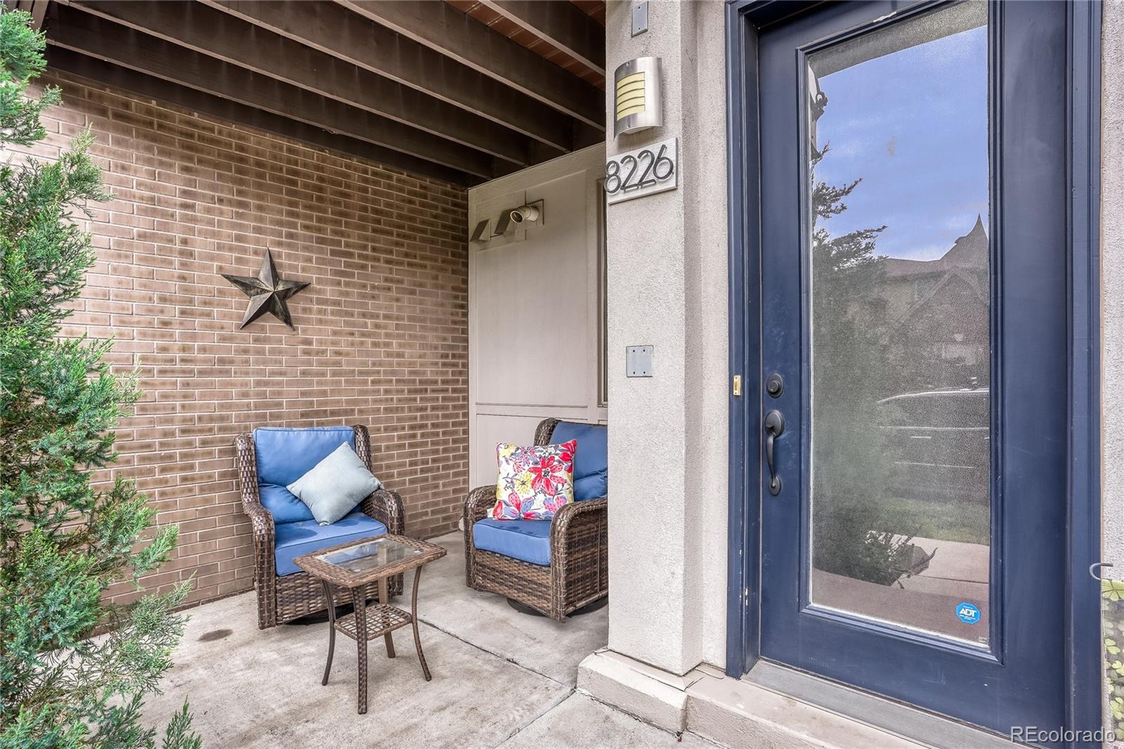 MLS Image #9 for 8226 e 24th drive,denver, Colorado