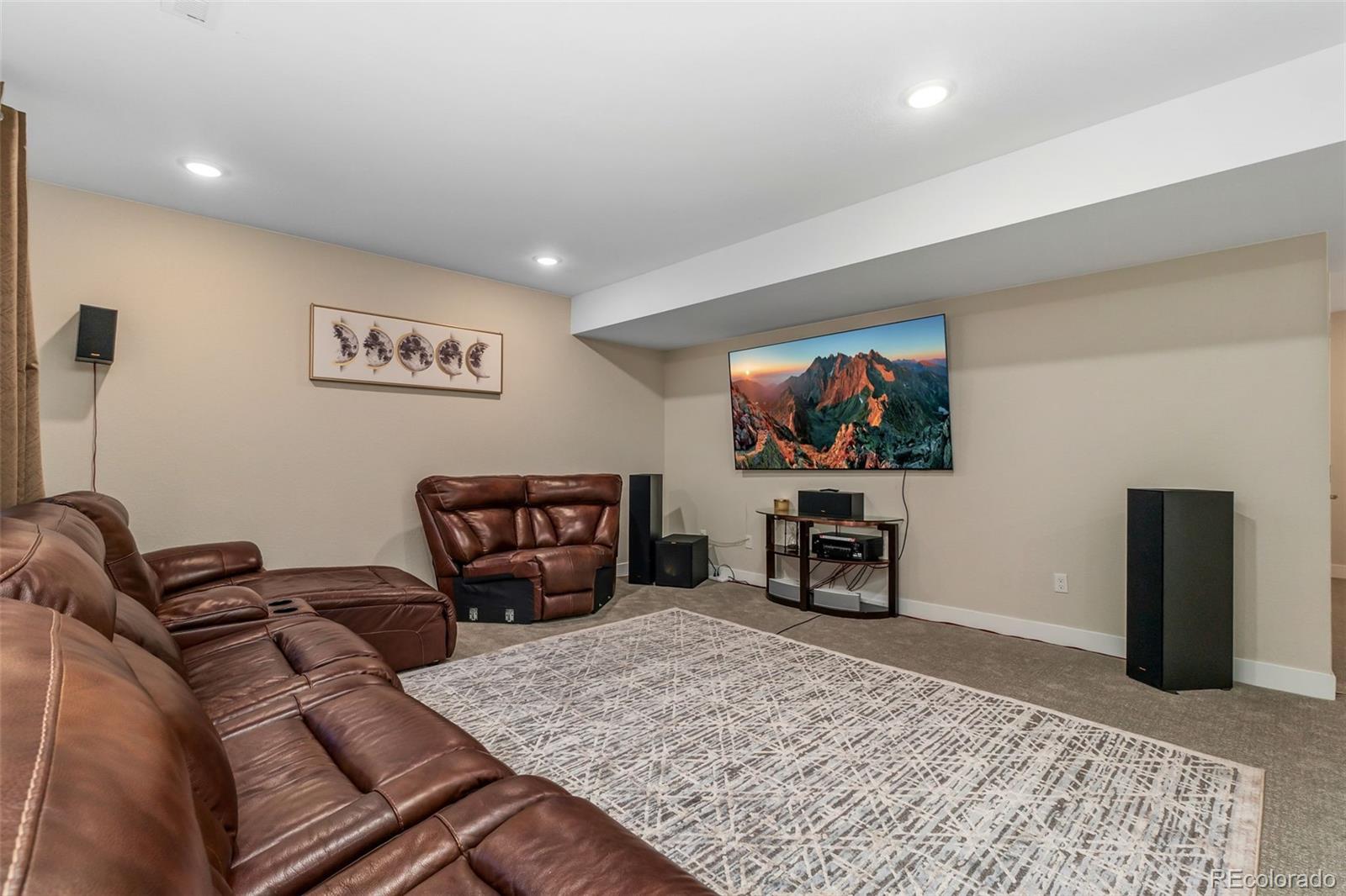 MLS Image #18 for 23933 e 39th avenue,aurora, Colorado