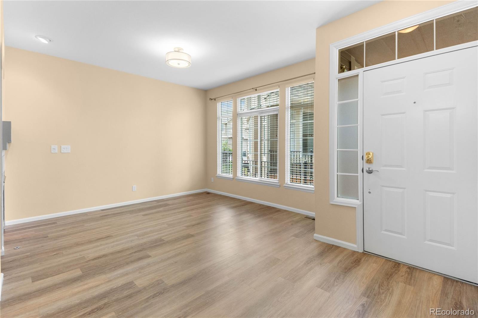 MLS Image #4 for 5555 e briarwood avenue,centennial, Colorado