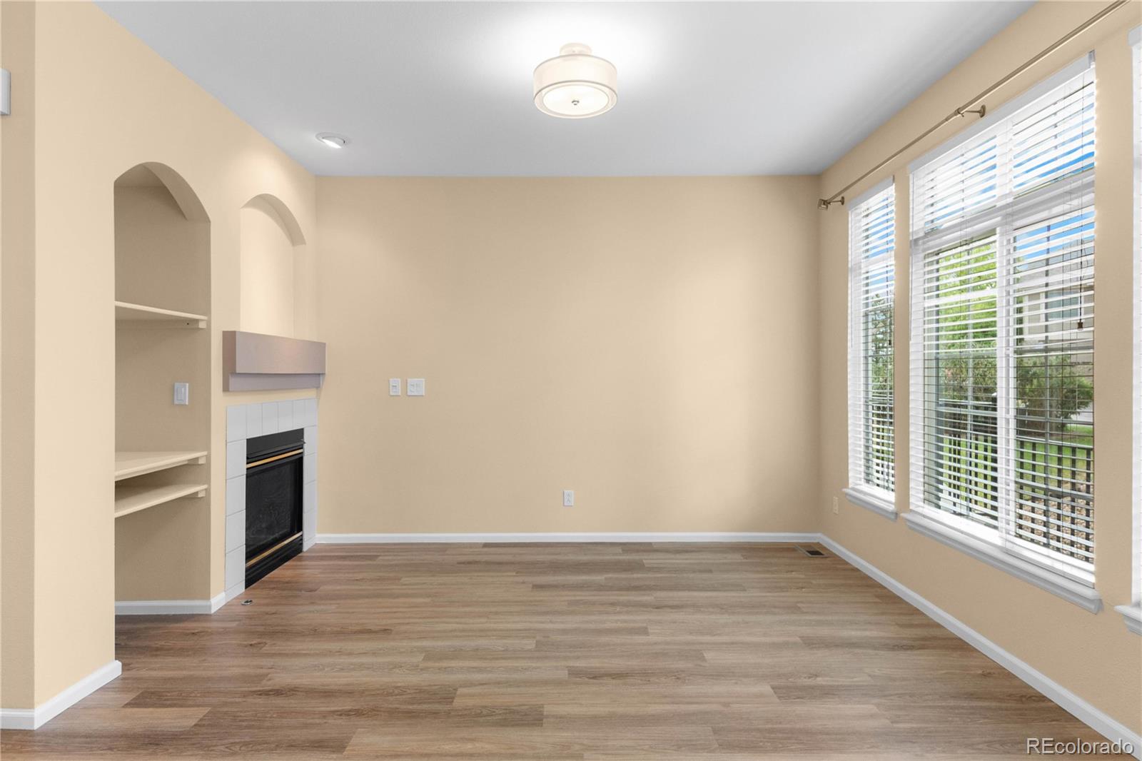 MLS Image #5 for 5555 e briarwood avenue,centennial, Colorado