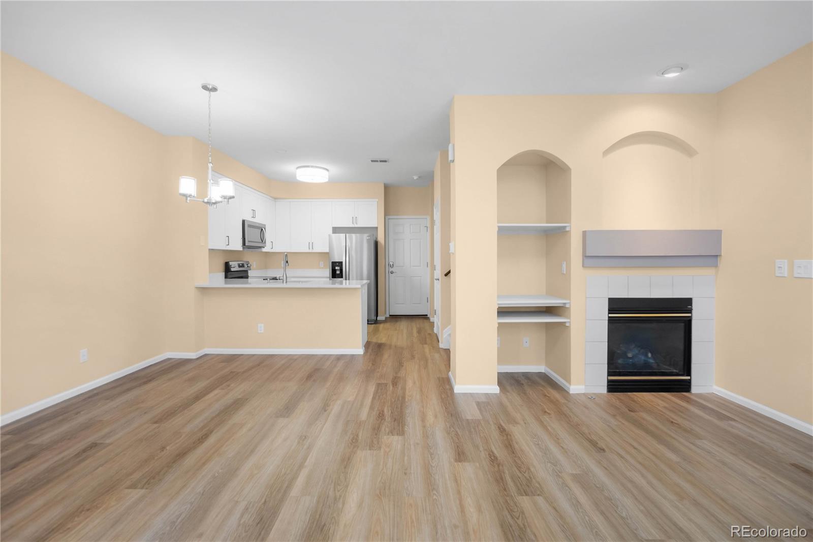 MLS Image #6 for 5555 e briarwood avenue,centennial, Colorado