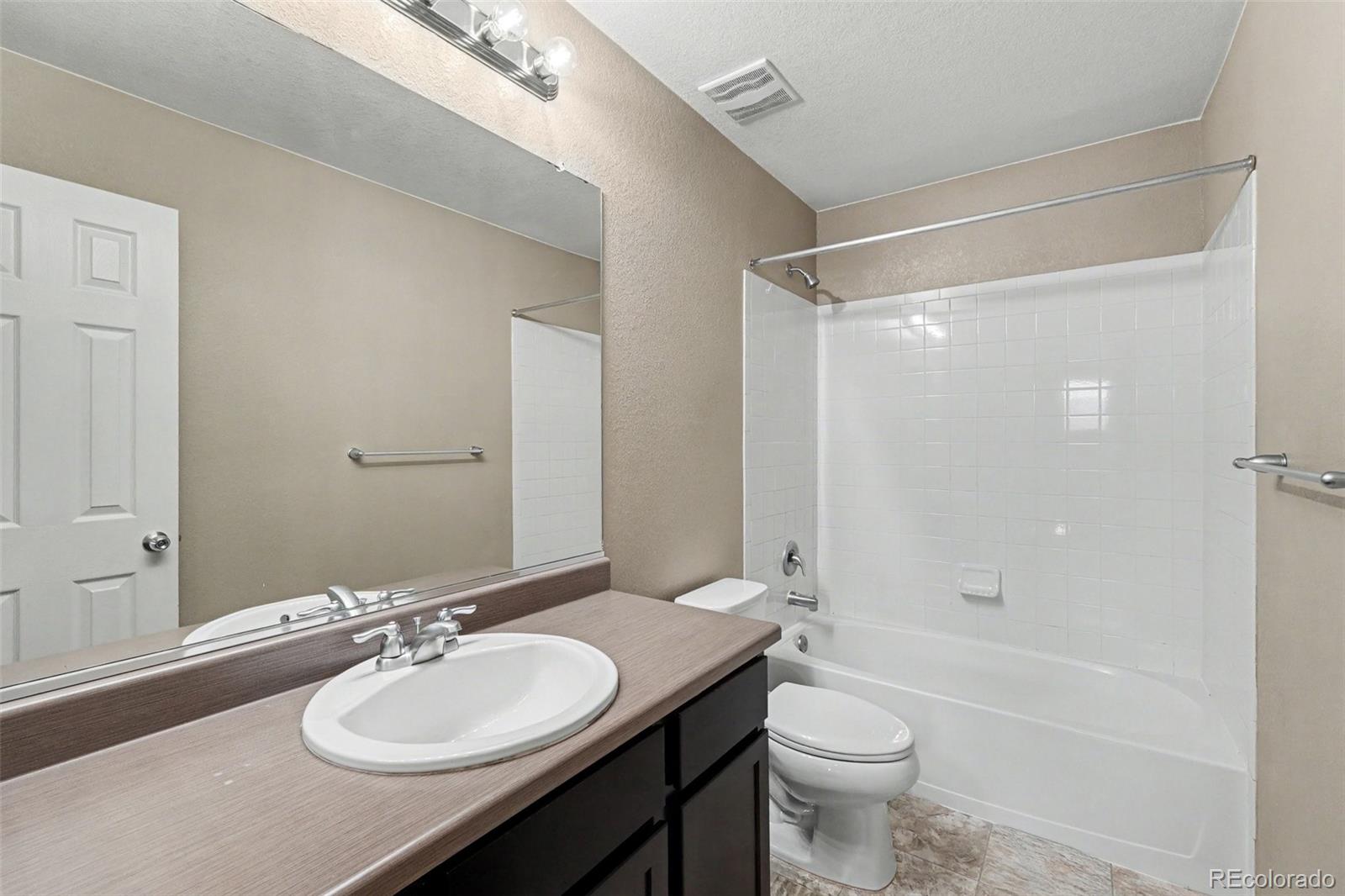 MLS Image #13 for 2304  winding drive,longmont, Colorado