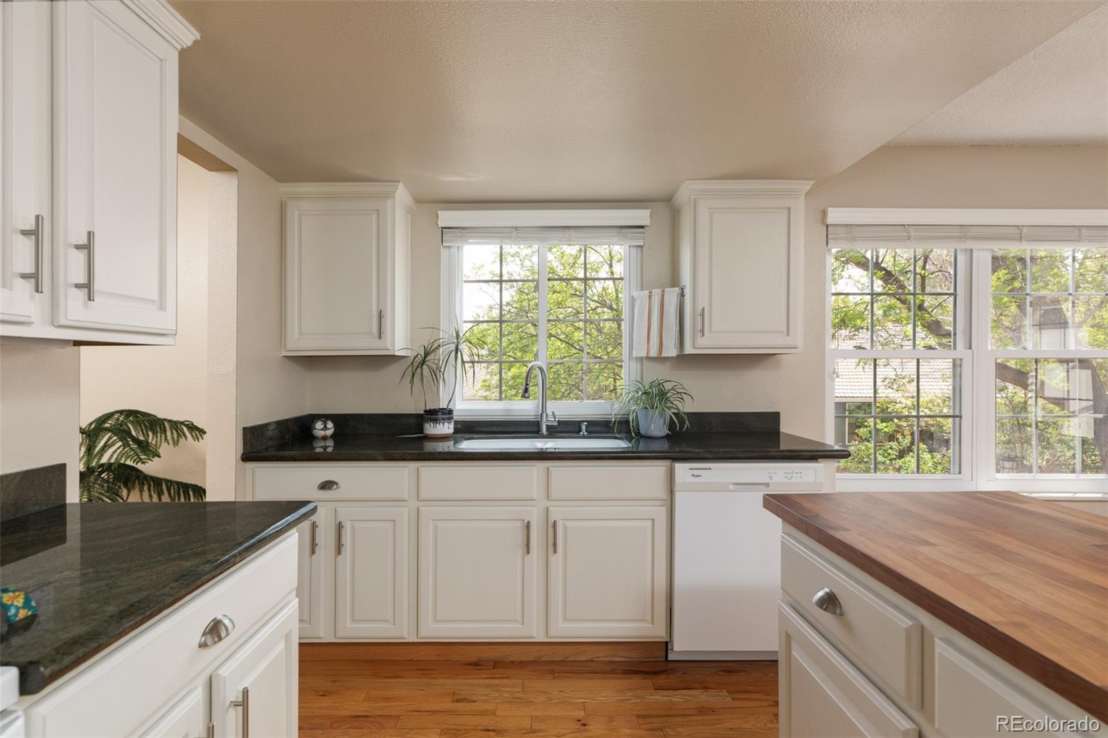 MLS Image #10 for 15006 e arkansas drive,aurora, Colorado