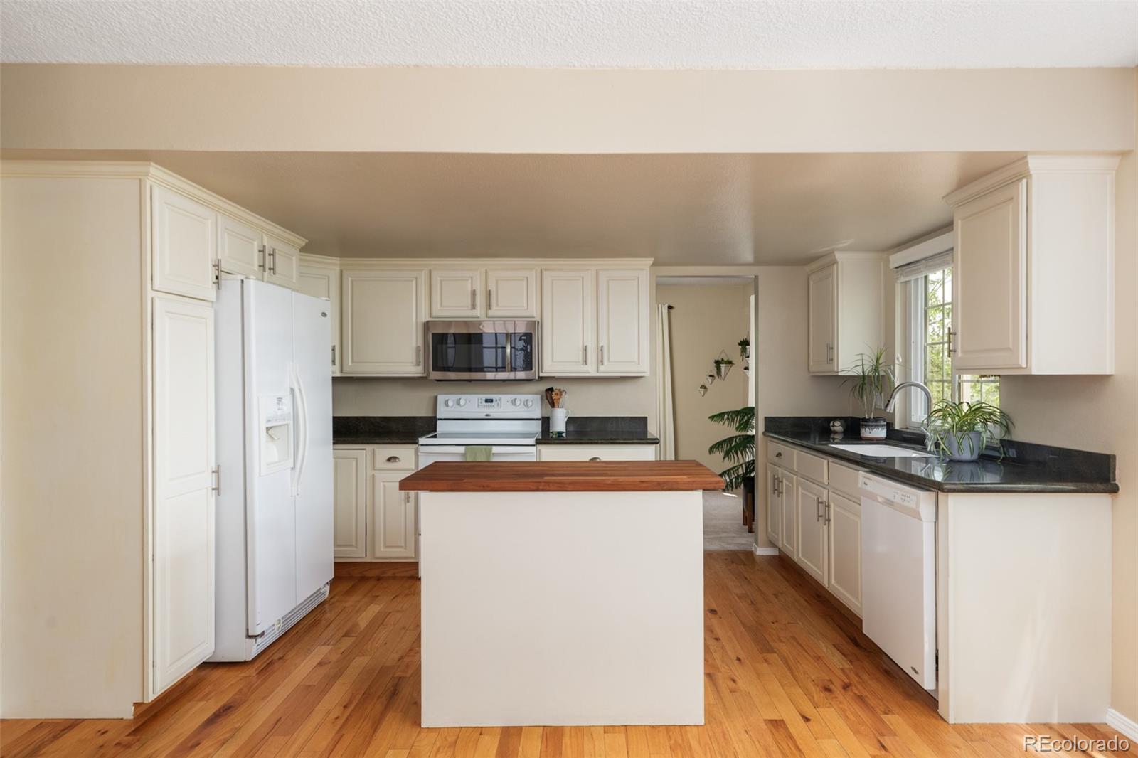 MLS Image #9 for 15006 e arkansas drive,aurora, Colorado