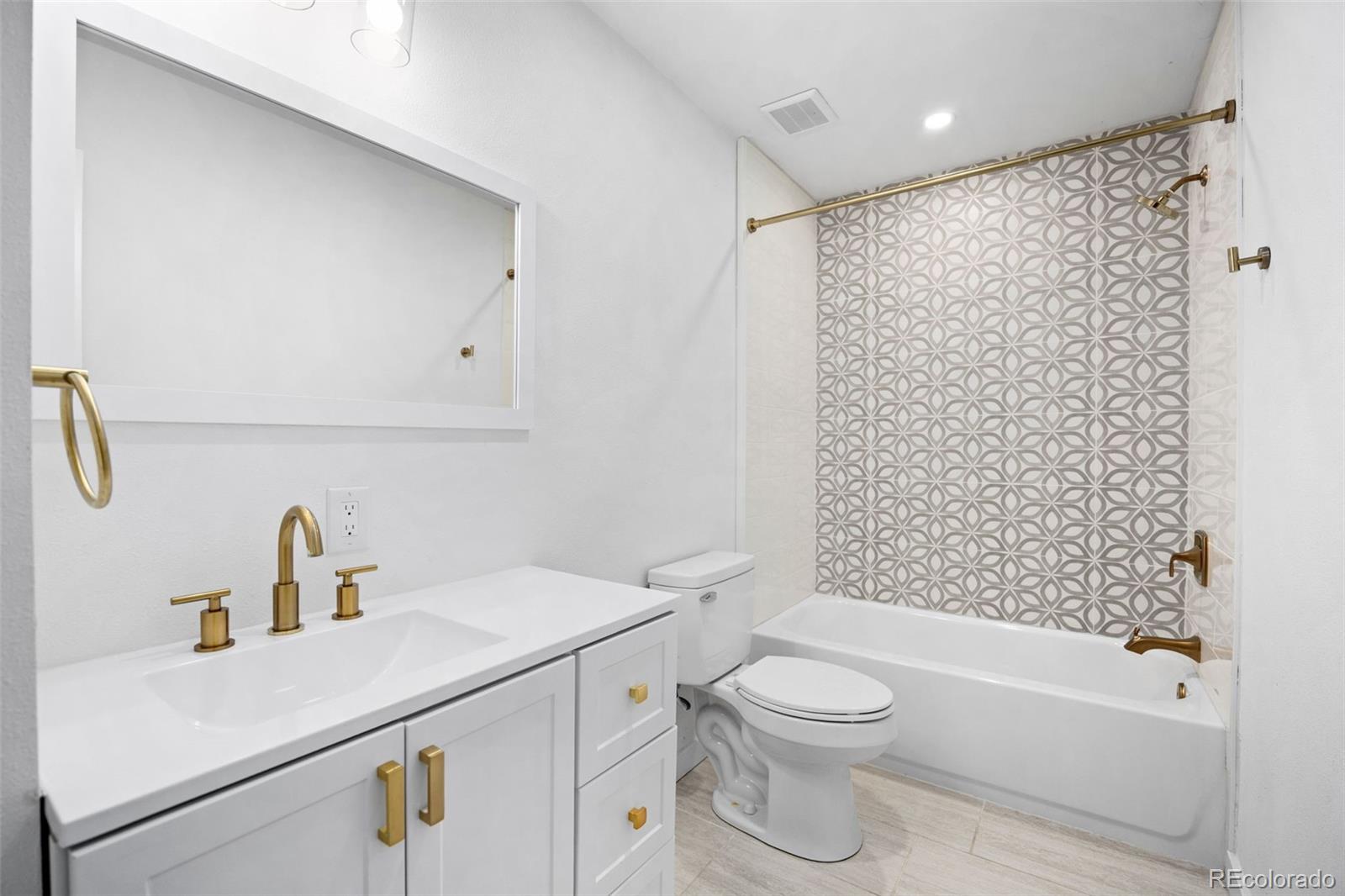 MLS Image #11 for 9900  franklin street,thornton, Colorado