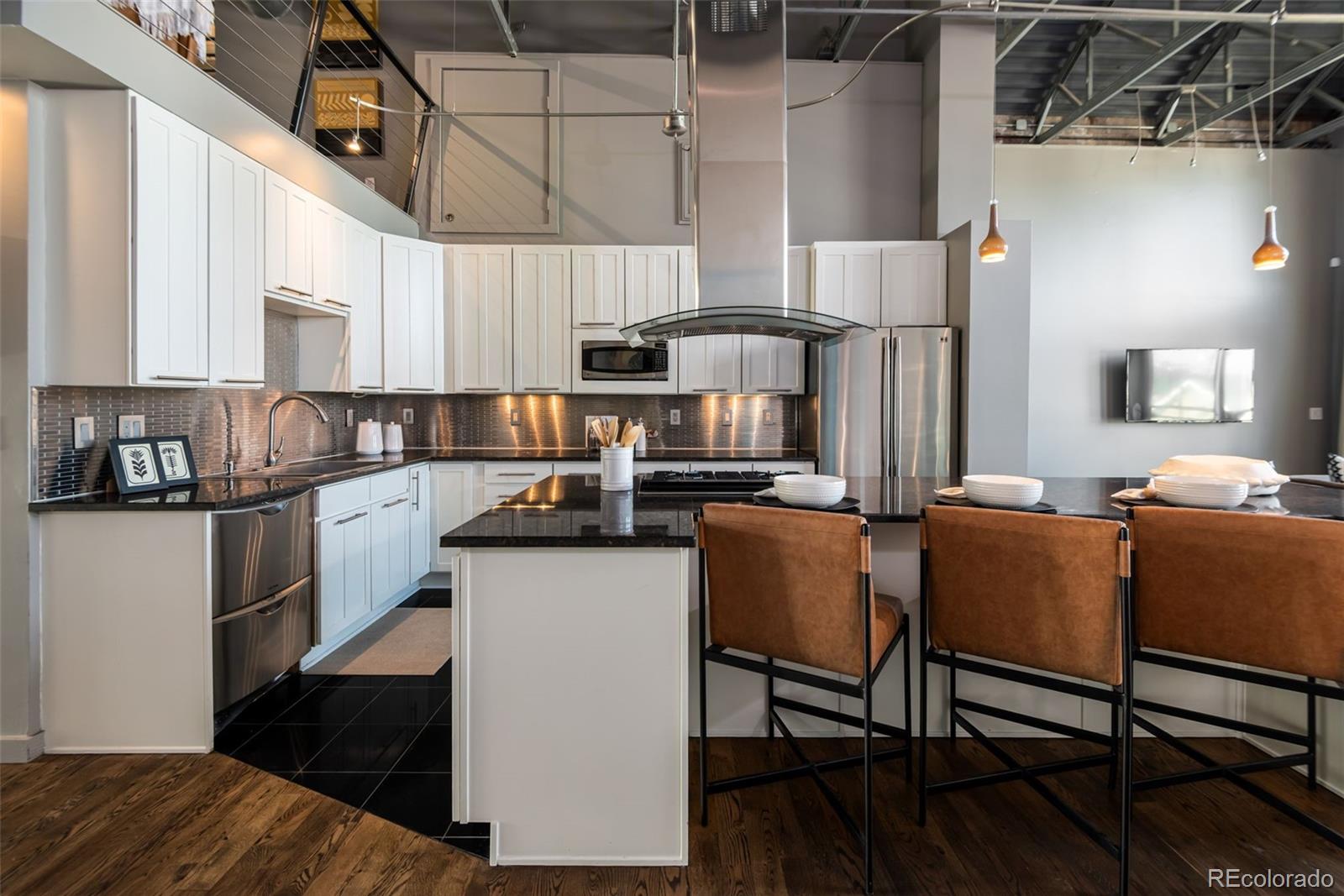 MLS Image #11 for 919  santa fe drive,denver, Colorado