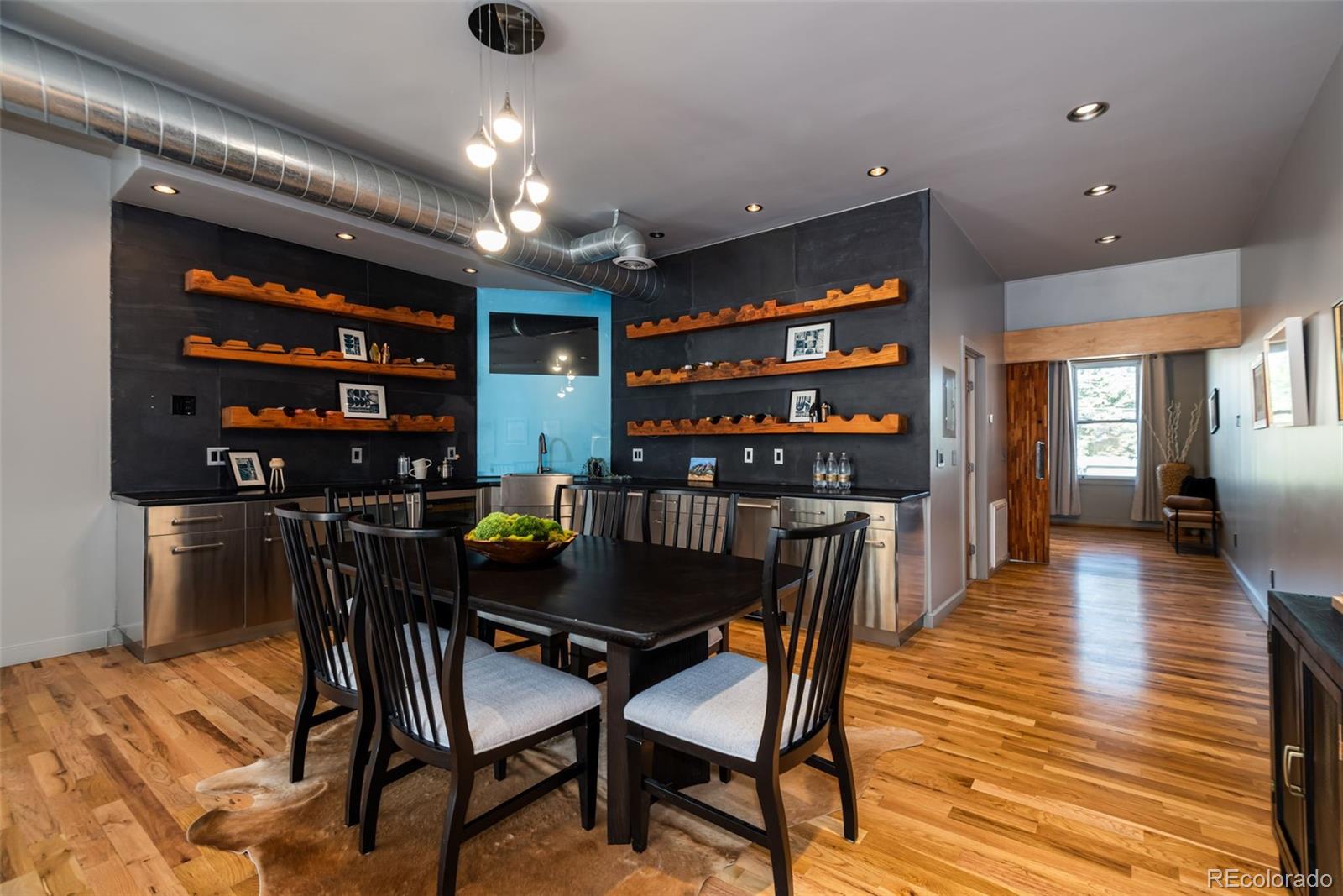 MLS Image #29 for 919  santa fe drive,denver, Colorado