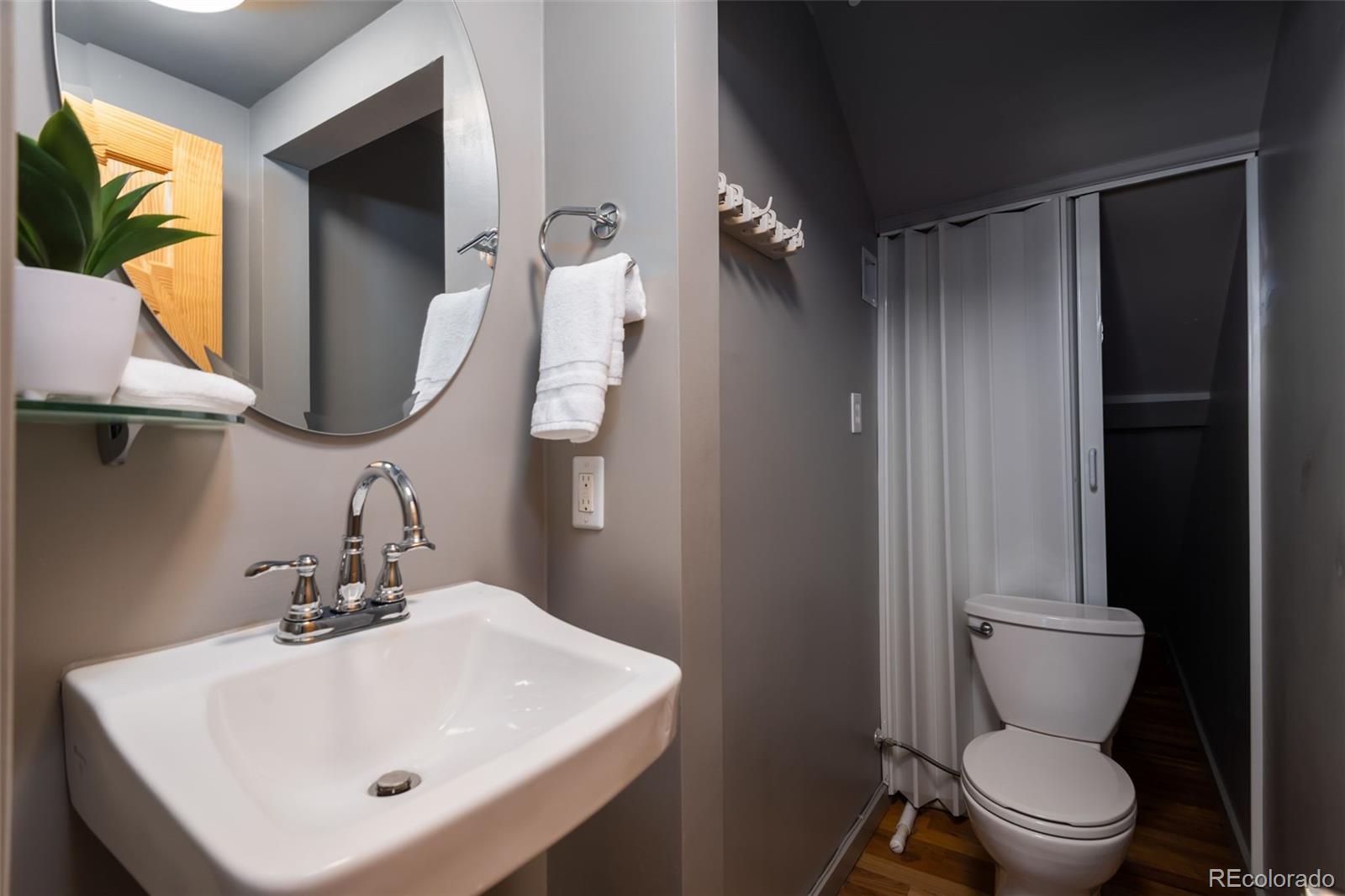 MLS Image #35 for 919  santa fe drive,denver, Colorado