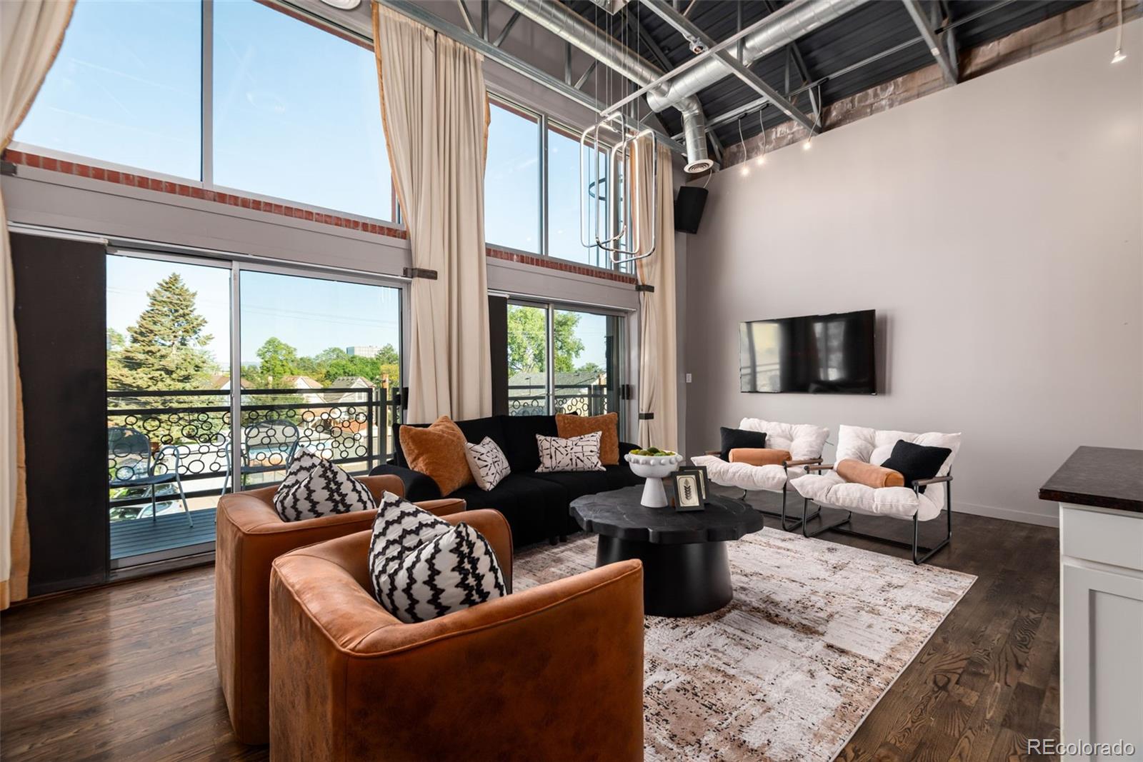 MLS Image #4 for 919  santa fe drive,denver, Colorado