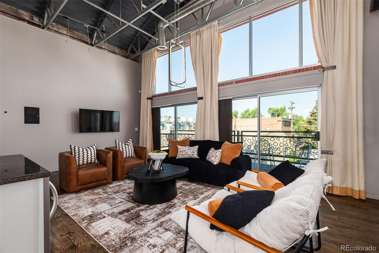MLS Image #6 for 919  santa fe drive,denver, Colorado