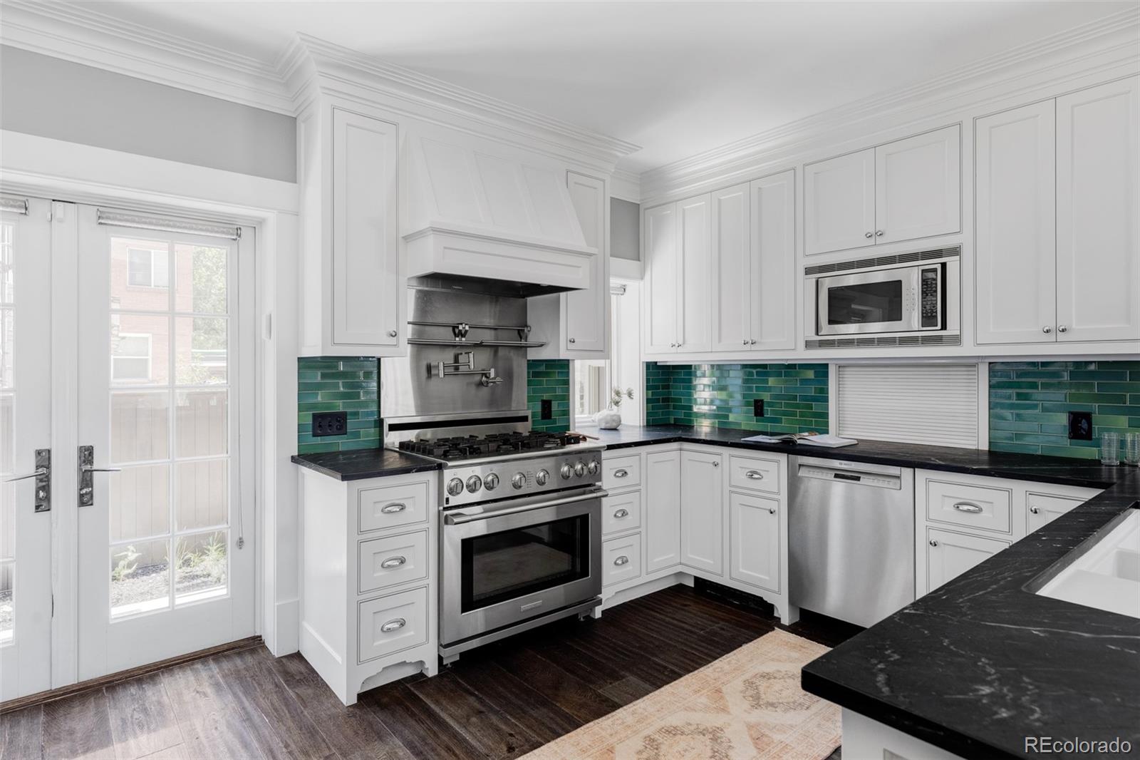 MLS Image #13 for 1424  cook street,denver, Colorado