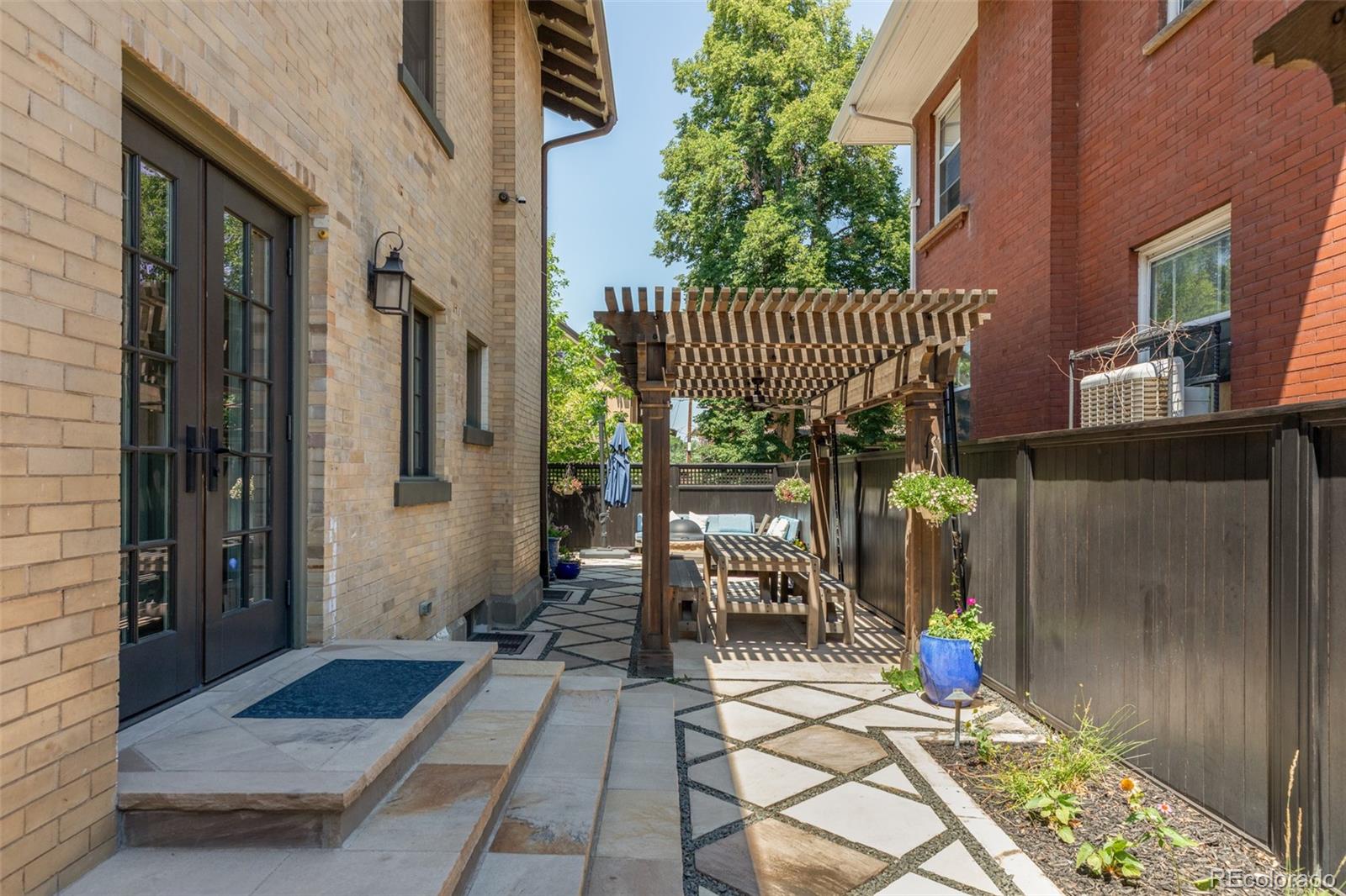 MLS Image #29 for 1424  cook street,denver, Colorado
