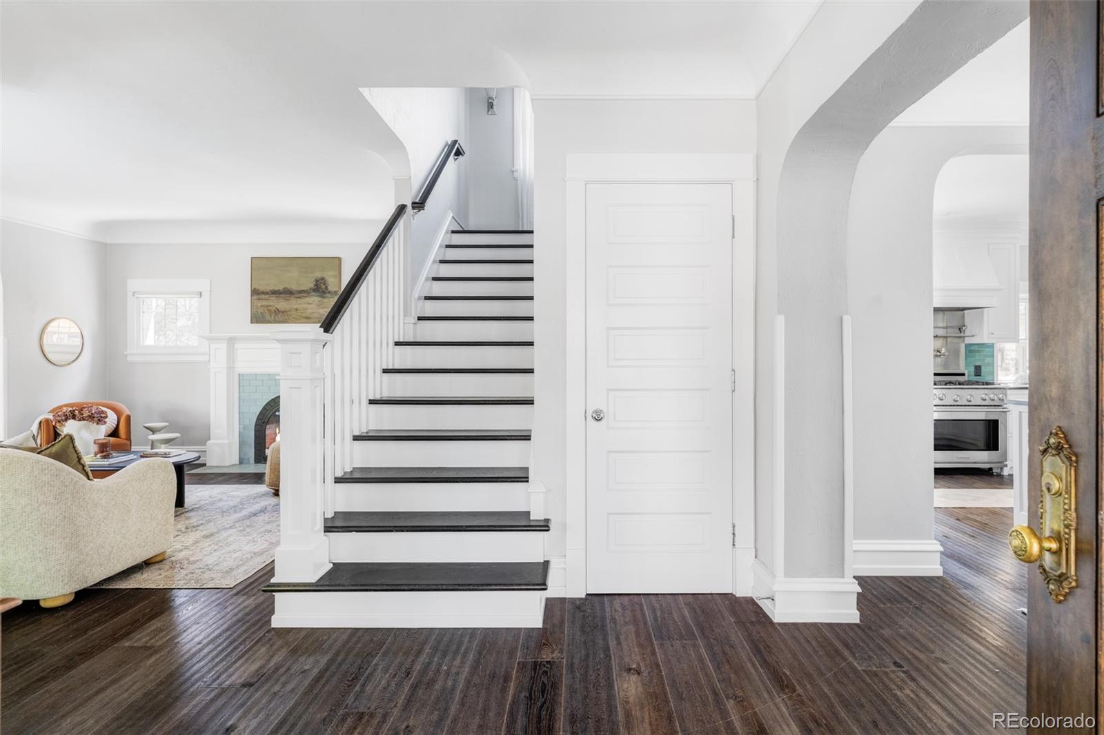 MLS Image #9 for 1424  cook street,denver, Colorado