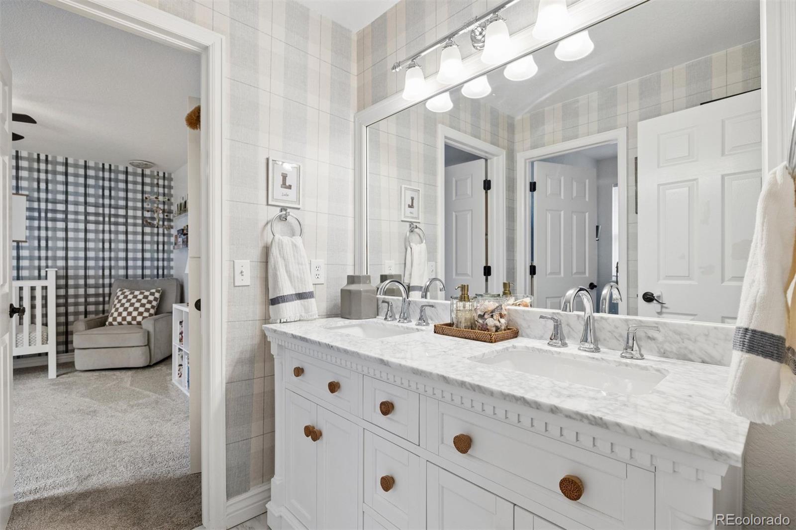 MLS Image #21 for 6143 s newark way,englewood, Colorado