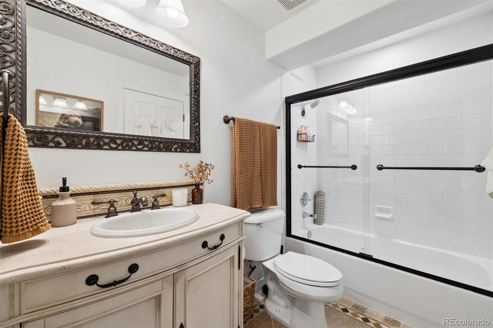 MLS Image #29 for 6143 s newark way,englewood, Colorado