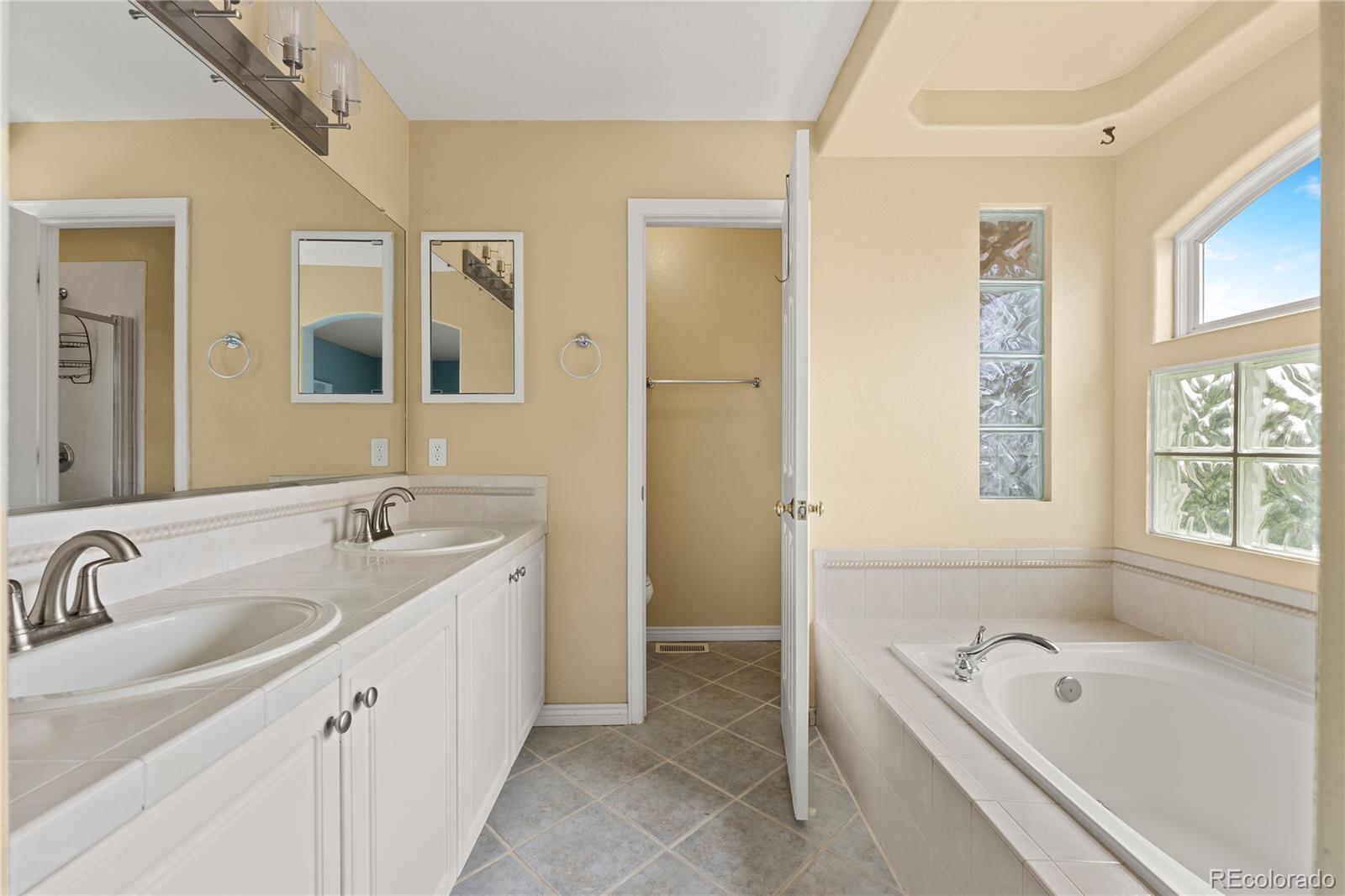 MLS Image #26 for 9145  roadrunner drive,highlands ranch, Colorado