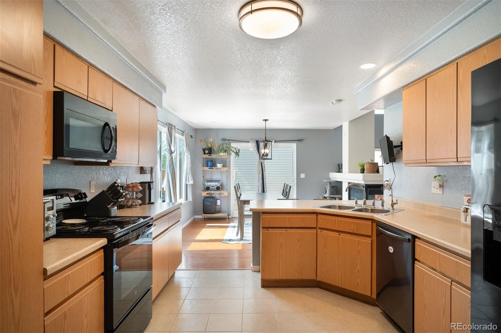 MLS Image #11 for 4819  halifax way,denver, Colorado