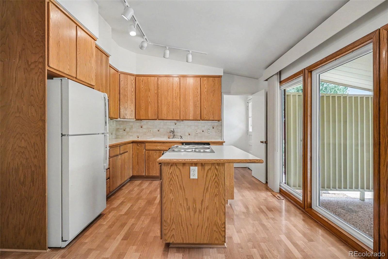 MLS Image #10 for 748 w larigo avenue,littleton, Colorado