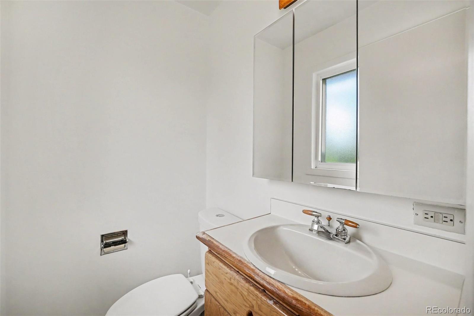 MLS Image #17 for 748 w larigo avenue,littleton, Colorado