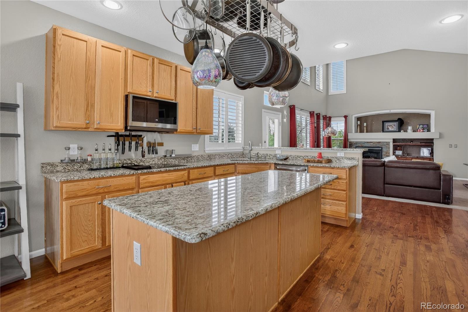 MLS Image #3 for 6860  blue mesa way,littleton, Colorado
