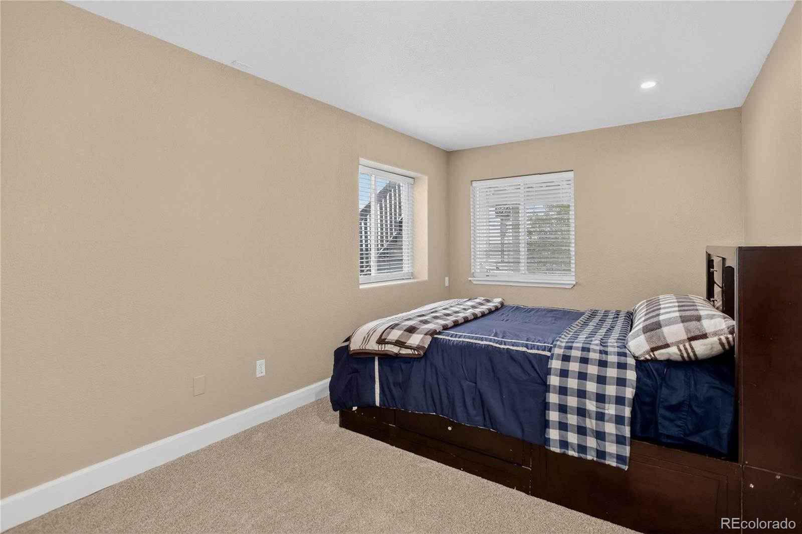 MLS Image #33 for 6860  blue mesa way,littleton, Colorado