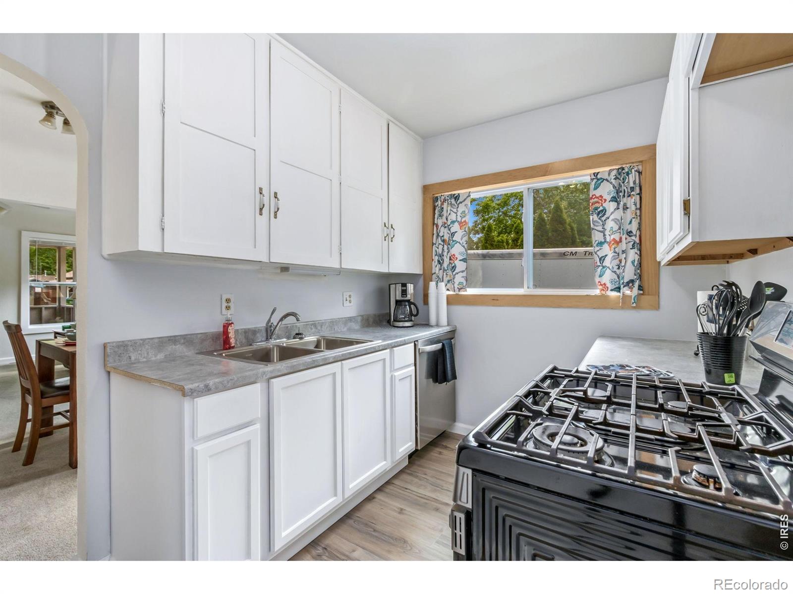 MLS Image #7 for 727 e 8th street,loveland, Colorado