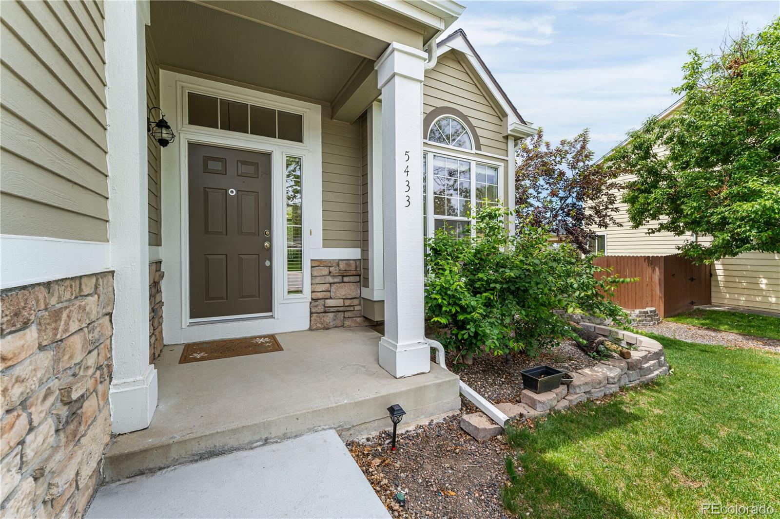 MLS Image #2 for 5433 s fundy court,centennial, Colorado