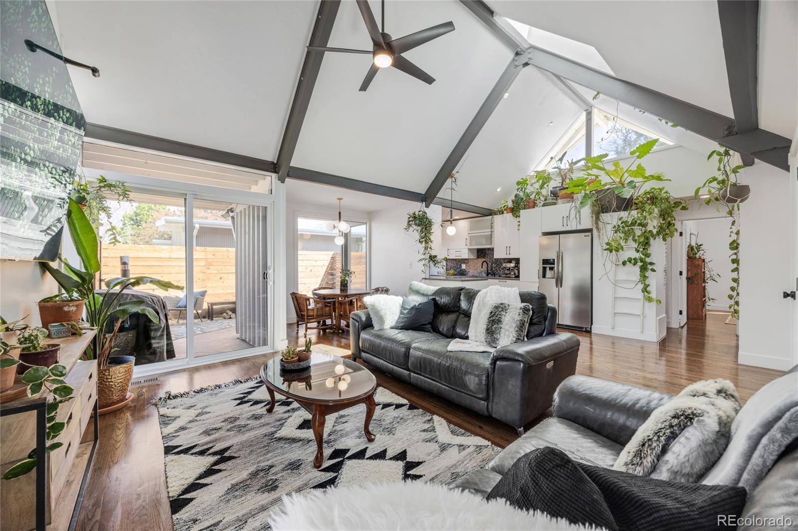 MLS Image #2 for 1380 s dahlia street,denver, Colorado