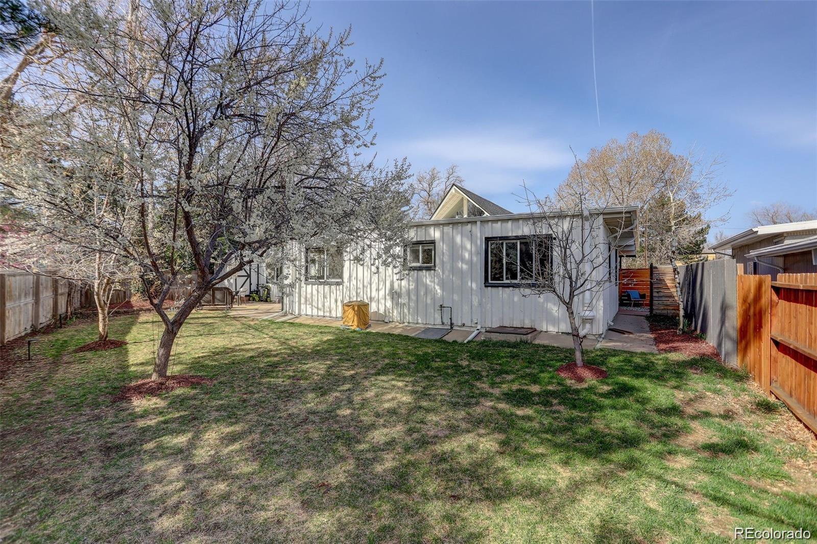 MLS Image #40 for 1380 s dahlia street,denver, Colorado