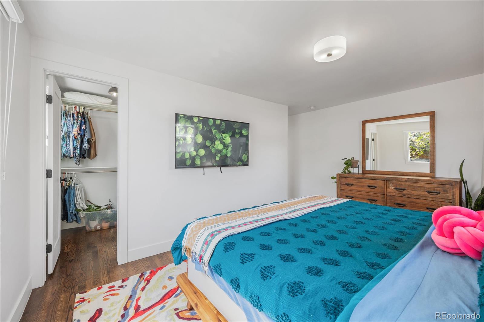 MLS Image #7 for 1380 s dahlia street,denver, Colorado